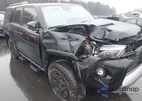 2024 Toyota 4Runner Trd Off Road Premium из США, поврежденный, VIN JTERU5JR1R6256174